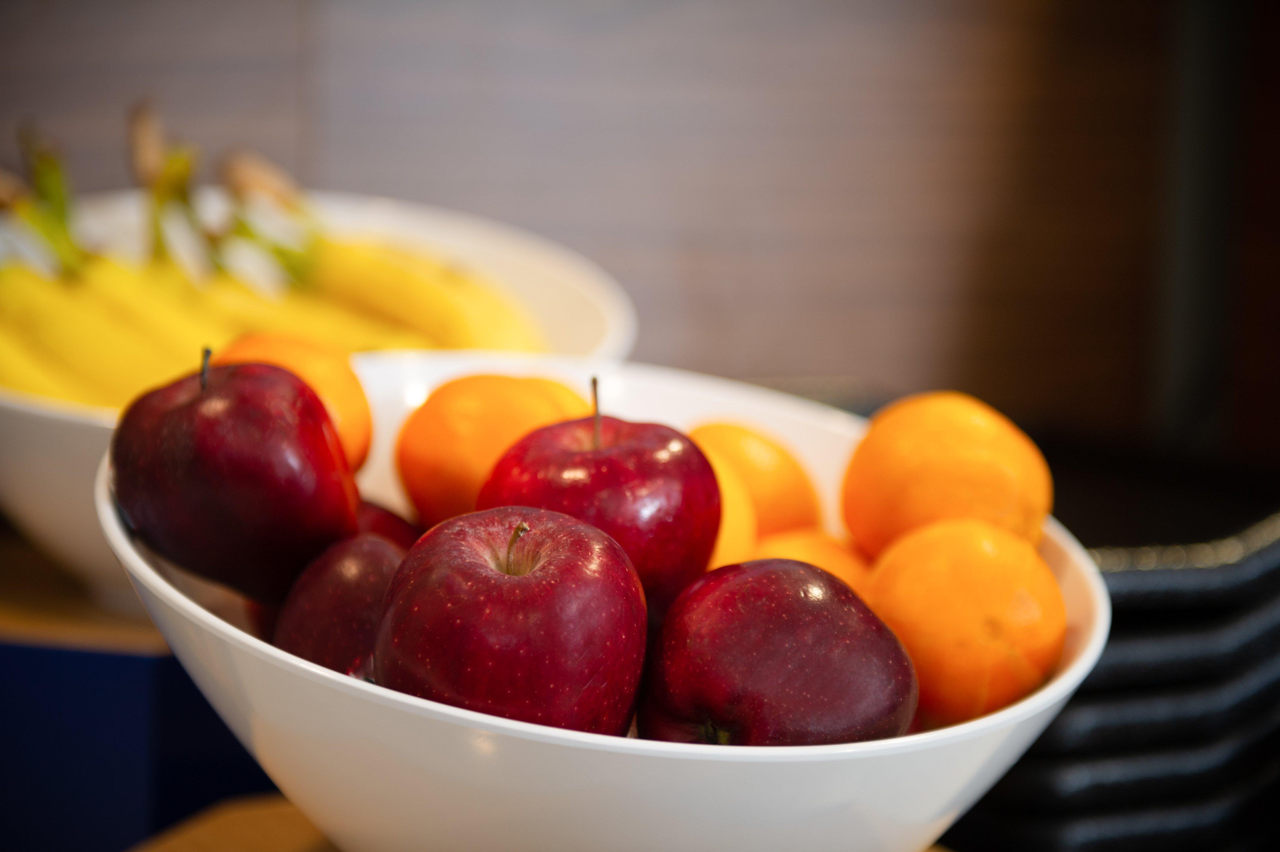 Holiday Inn Express & Suites Hayward By Ihg Esterno foto