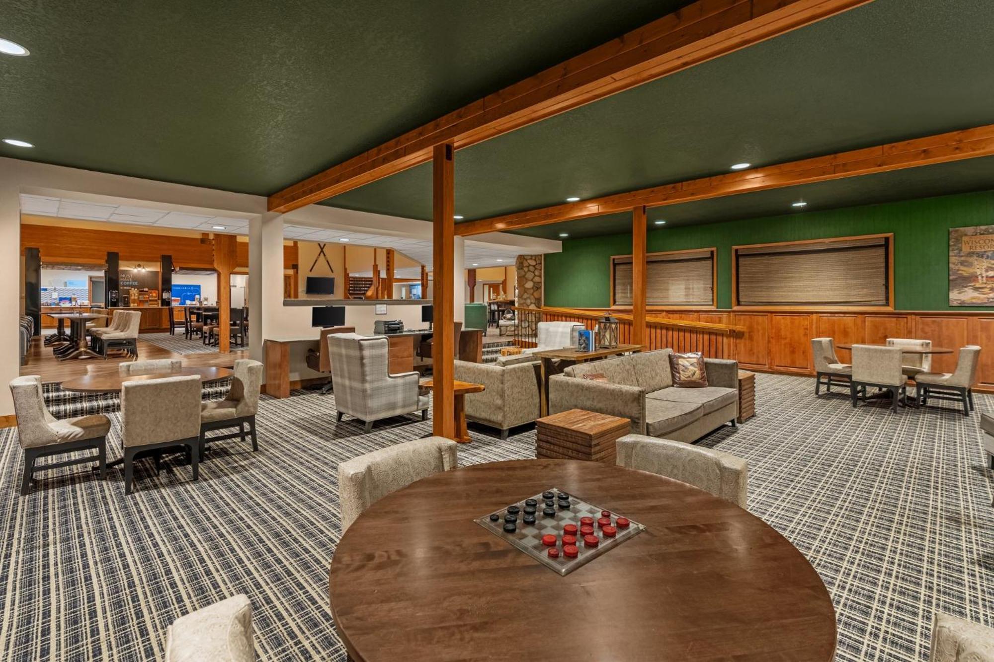 Holiday Inn Express & Suites Hayward By Ihg Esterno foto